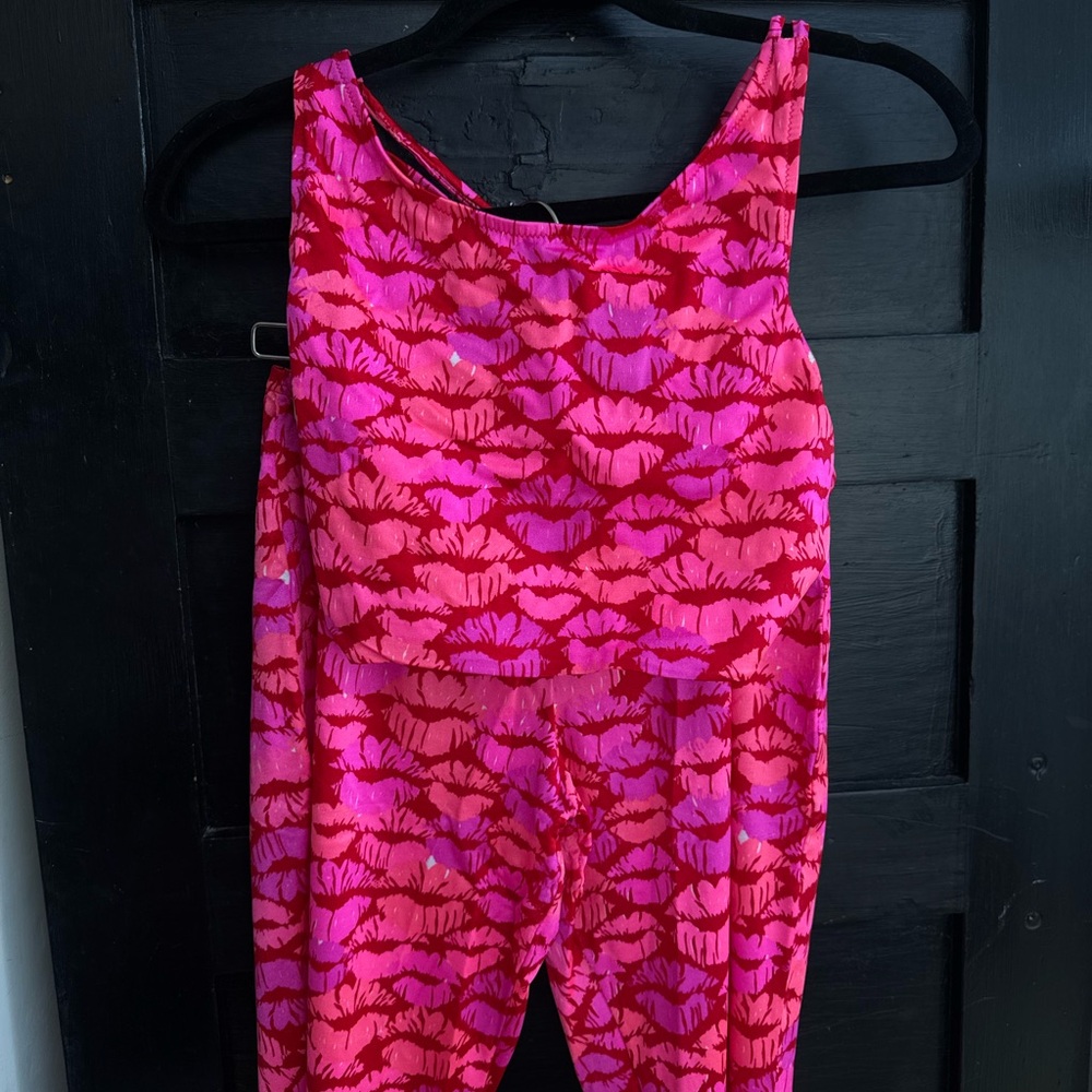 Vintage Kiss Print 2-Piece Set